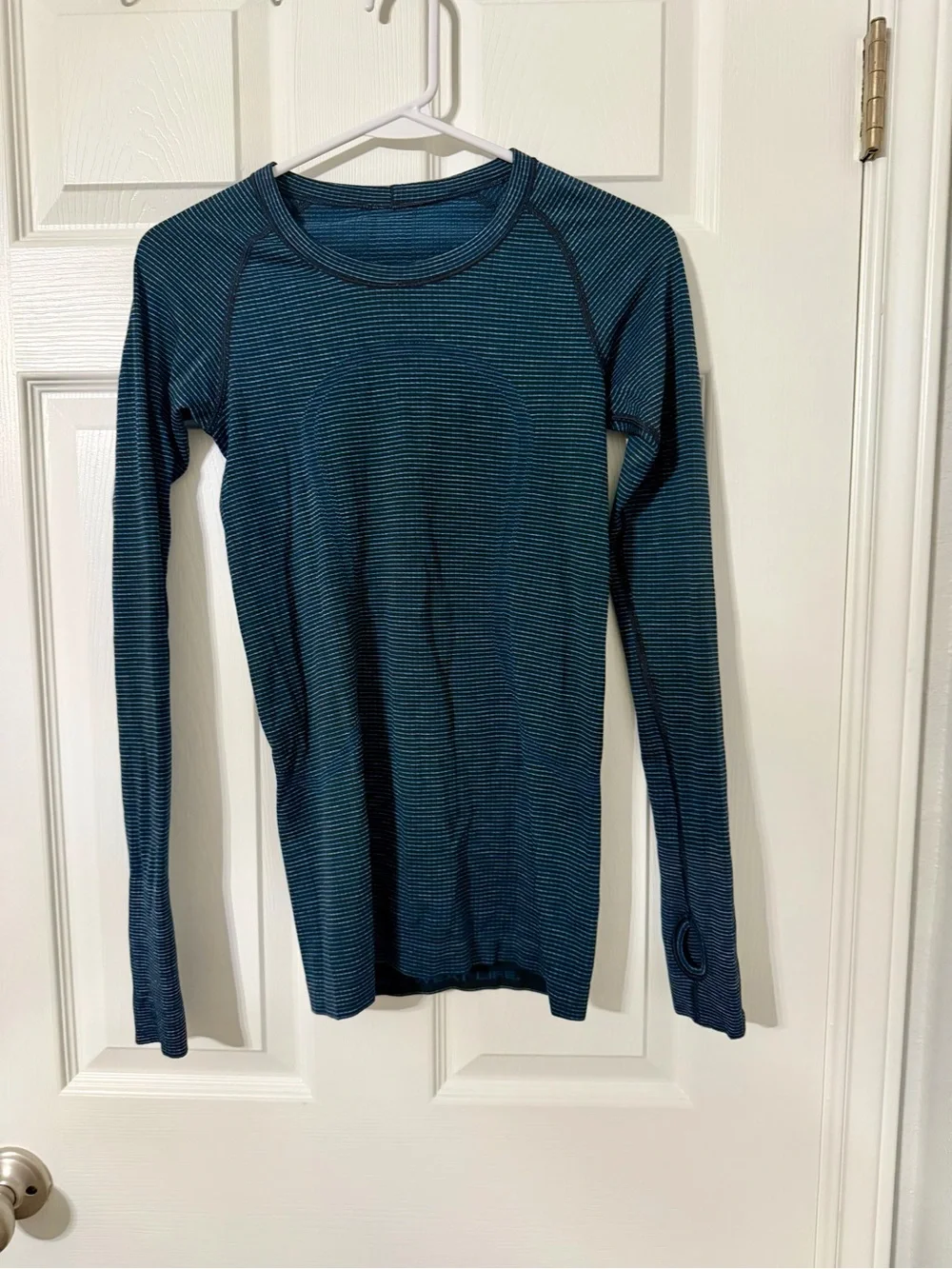 Lululemon Swiftly Long-Sleeve Ribbed Crew Neck Top - Teal Striped